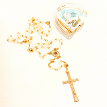 Cargar imagen en el visor de la galería, Apparitions of Fatima Rosary - Heart Box