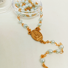 Load image into Gallery viewer, Blue Pearl Rosary
