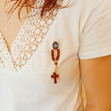 Cargar imagen en el visor de la galería, Decade Rosary Pin - Apparitions of Fatima