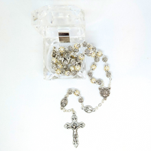 Cargar imagen en el visor de la galería, Medals of Fatima Pearl Rosary