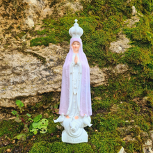 Cargar imagen en el visor de la galería, Our Lady of Fatima Statue – 2025 Edition - Color-Changing Mantle