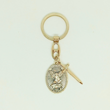 Carregar imagem no visualizador da galeria, Saint Michael - Metal keychain