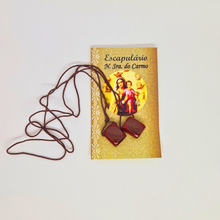 Load image into Gallery viewer, Wood and Cloth Scapular