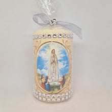 Cargar imagen en el visor de la galería, Vela Apariciones de Nuestra Señora de Fátima 3.9''| 10 cm