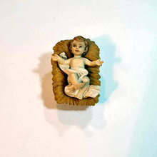 Load image into Gallery viewer, Classic Nativity Scene - 3 Pieces | 4.13'' | 10.5cm
