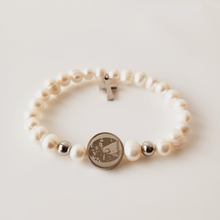 Load image into Gallery viewer, Fresh Water Pearls Bracelet Silver