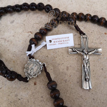 Cargar imagen en el visor de la galería, A thousand Hail Marys - Rosary
