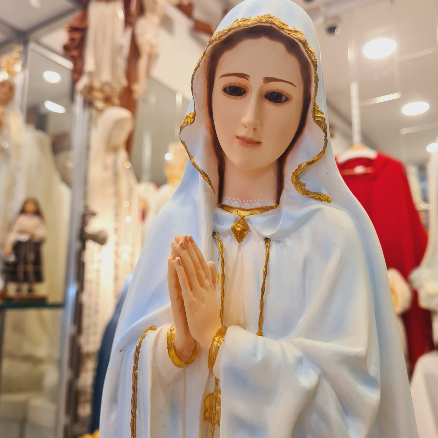 Our Lady of Fatima - Holm Oak - 23.6'' | 60cm