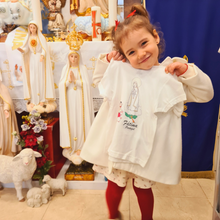 Cargar imagen en el visor de la galería, Apparitions Kids T-shirt – Our Lady of Fatima
