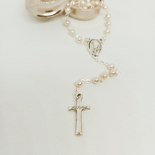 Load image into Gallery viewer, Apparitions Pocket Rosary [Color]
