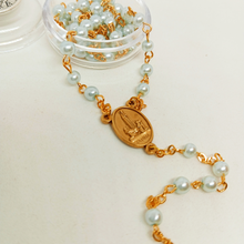 Cargar imagen en el visor de la galería, Blue Pearl Rosary
