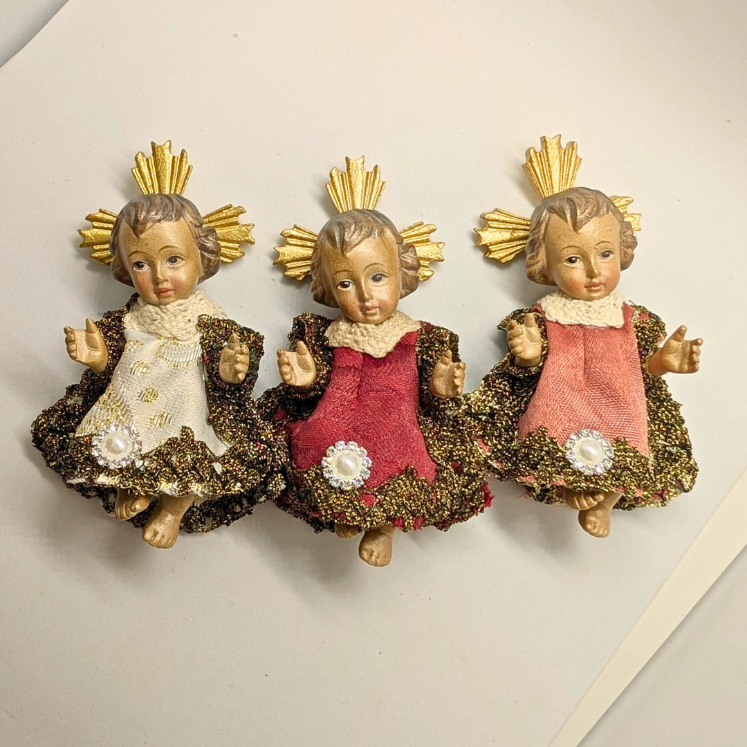 Dressed Baby Jesus with Pillow [Premium] - 3.94'' | 10cm