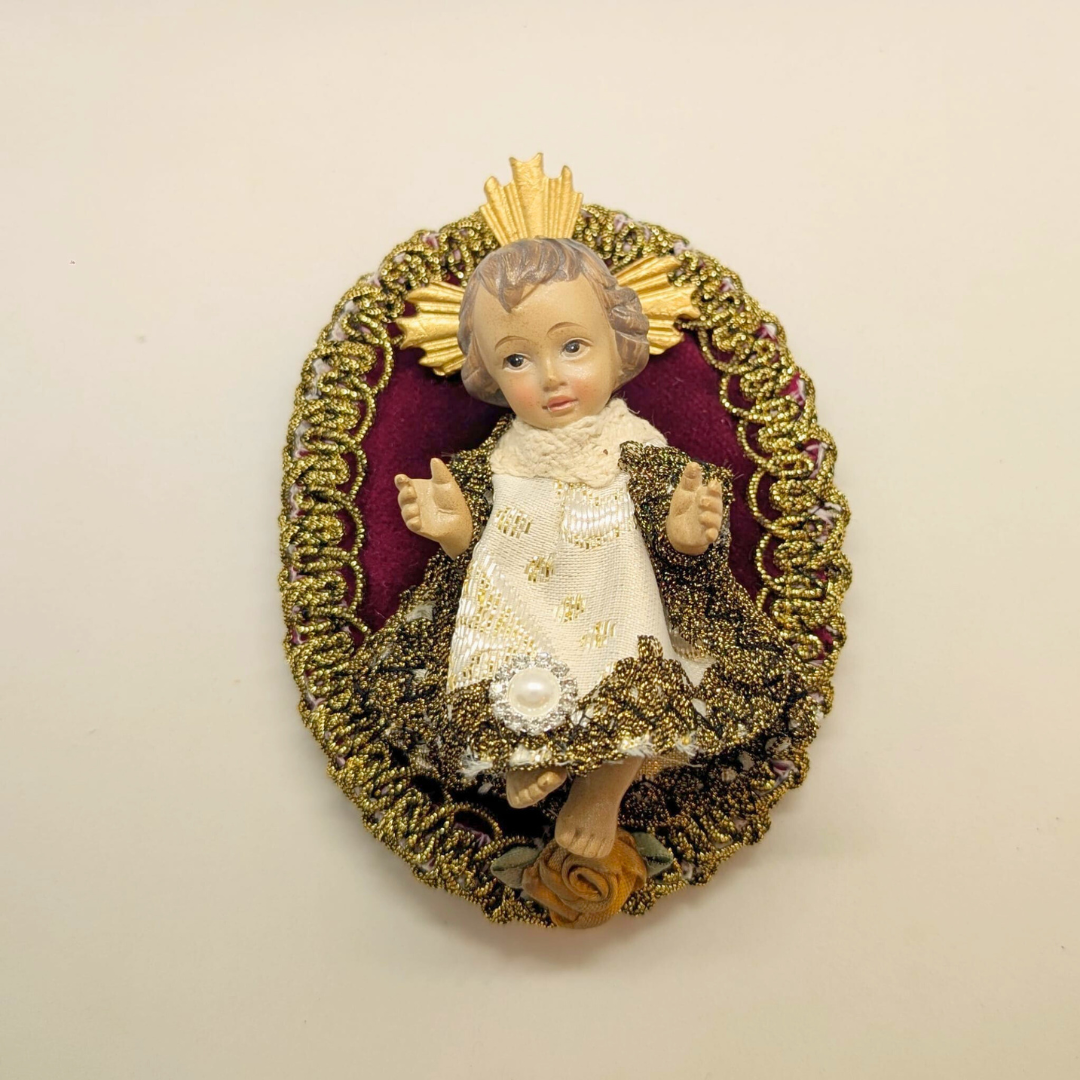 Dressed Baby Jesus with Pillow [Premium] - 3.94'' | 10cm