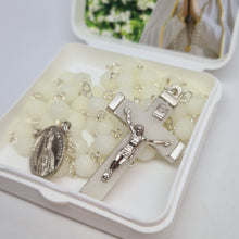 Cargar imagen en el visor de la galería, Luminous Rosary - Jasmine Perfume
