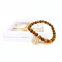 Cargar imagen en el visor de la galería, Our Lady of Fatima Bracelet [Natural Stone]
