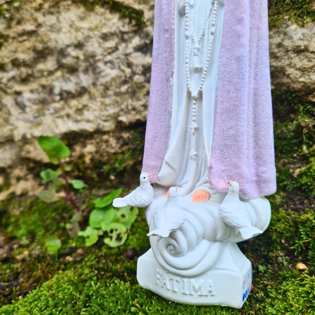 Our Lady of Fatima Statue – 2025 Edition - Color-Changing Mantle