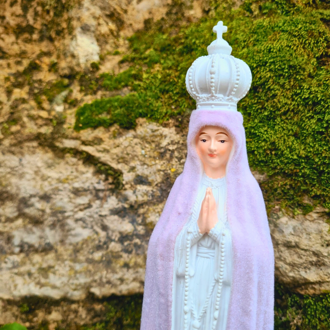 Our Lady of Fatima Statue – 2025 Edition - Color-Changing Mantle