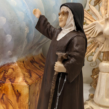 Cargar imagen en el visor de la galería, Sister Lucia [6.3&#39;&#39;|16cm]
