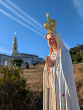 Cargar imagen en el visor de la galería, Nuestra Señora de Fátima Tradicional [20&#39;&#39; | 50cm]
