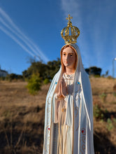 Cargar imagen en el visor de la galería, Nuestra Señora de Fátima Tradicional [20&#39;&#39; | 50cm]
