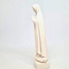 Carregar imagem no visualizador da galeria, White Statue of Our Lady of Fatima [3.5&#39;&#39; | 9cm]
