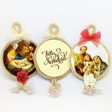 Load image into Gallery viewer, Christmas Ornament - Holy Family
