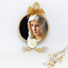Load image into Gallery viewer, Christmas Ornament - Our Lady of Fatima
