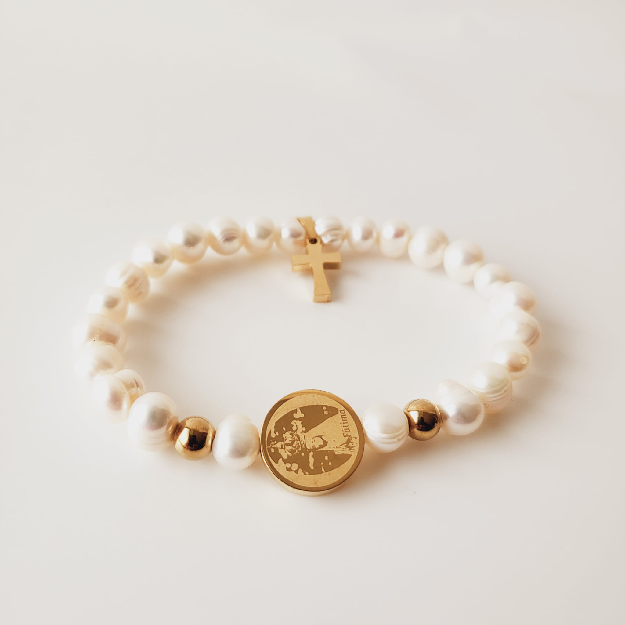 Fresh Water Pearls Bracelet Golden