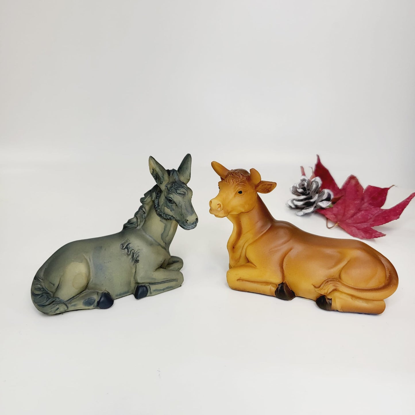 Ox & Donkey - Loja Esperanca Exclusive Nativity Scene