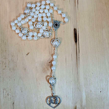 Load image into Gallery viewer, Rosary of our Children
