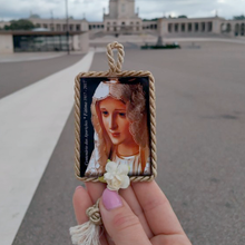 Cargar imagen en el visor de la galería, Cuadro de Nuestra Señora de Fátima
